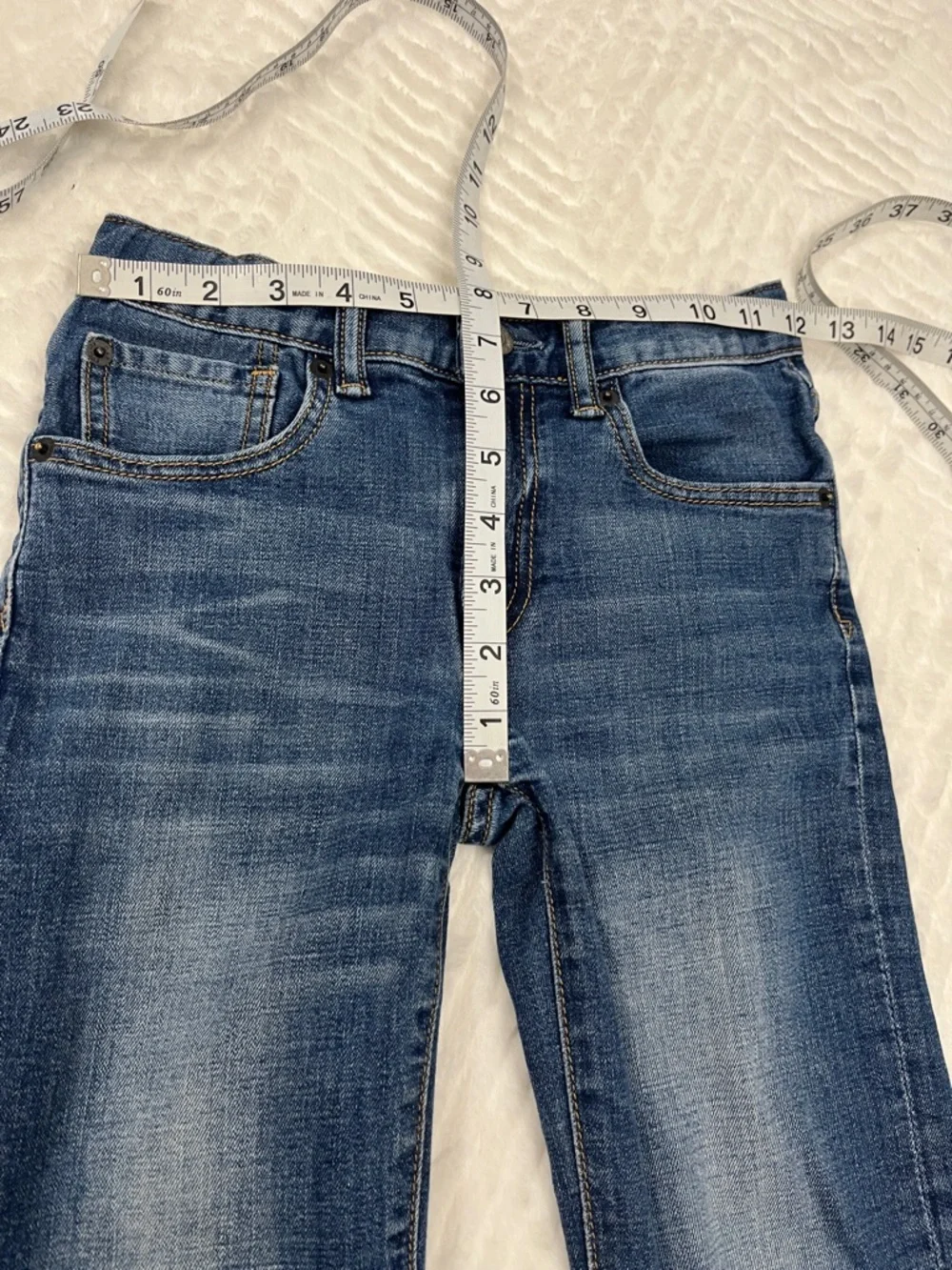 Girls Gap Classic Midwash Blue Straight Jeans Size 8 slide‎ closure